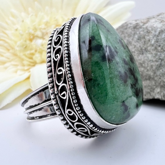 RUBY ZOISITE RING - Picture 9 of 10